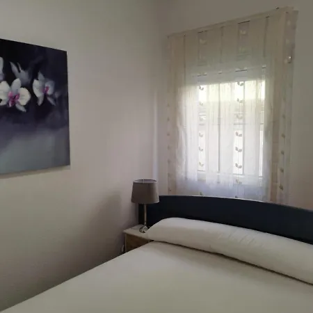 Apartamento Bajo Al Lado Del Ayuntamiento Santander Exterior foto
